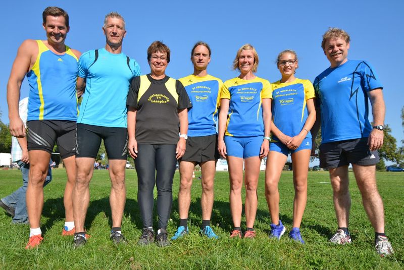 v.l.n.r.: Thomas Blech, Dirk Schröder, Ricarda Wied Bernshausen, Jens Marburger, Katja Marburger, Lea-Emelie Dickel, Ulrich Löcher. Es fehlt Horst Schneider. (Foto: Verein)