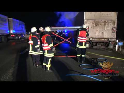 LKW Brand auf der Autobahn A45 bei Siegen