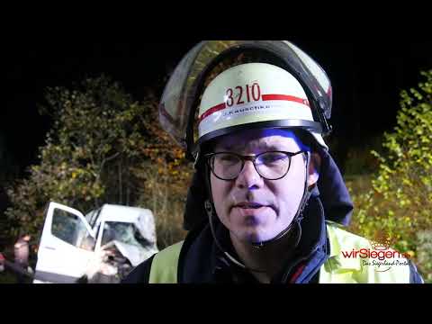 Schwerer Unfall auf der L512 - Feuerwehr befreit schwer eingeklemmten Fahrer