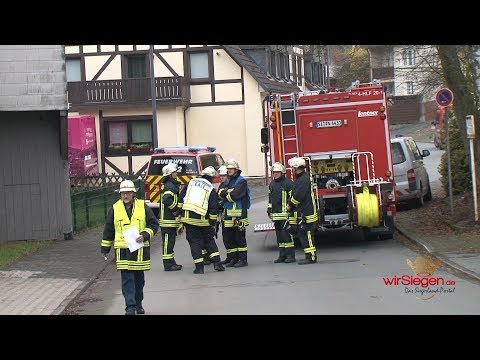 ABC-Alarm in Bad Berleburg - Feuerwehr im Großeinsatz (Bad Berleburg/NRW)