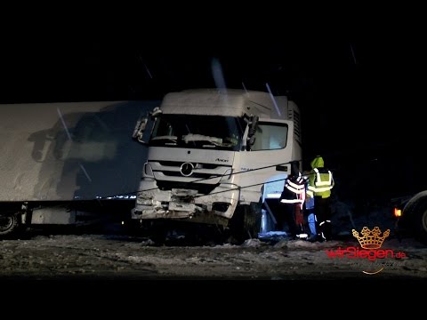 Vollsperrung: LKW-Unfall auf der A45 zwischen Olpe und Drolshagen (NRW)