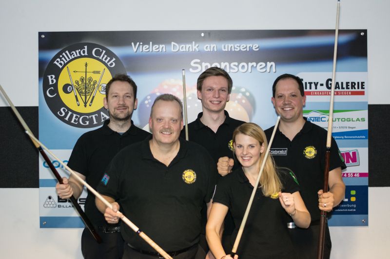 v.l.n.r.: Patrick Ruhnow, Klaus Schumacher, Ina Kaplan, Jörn Kaplan, Patrick Bund (Foto: Birgit Wichelhaus)