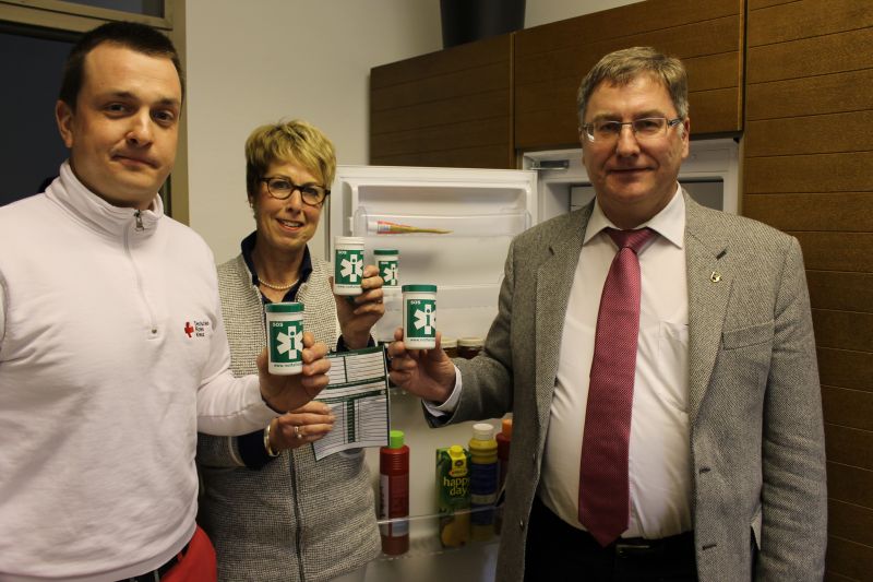 „Rettung aus der Dose“ – Notfalldose ab sofort erhältlich (Foto: Stadt Netphen)