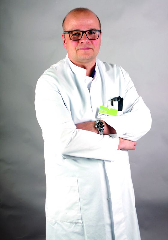 Das Diakonie Klinikum Jung-Stilling in Siegen hat einen neuen Ärztlichen Direktor: Dr. Peter Weib (Foto), Chefarzt der Urologie. Er folgt auf seinen Kollegen Prof. Dr. Dr. Berthold Hell, Chefarzt der Mund-, Kiefer- und Gesichtschirurgie, der das Ehrenamt acht Jahre lang engagiert ausführte. (Foto: Diakonie)