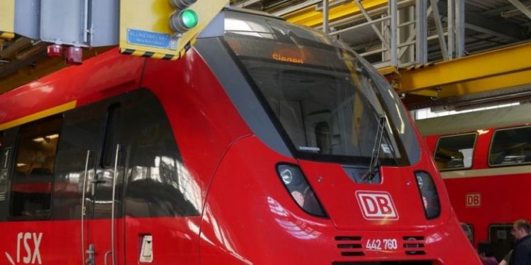 Deutsche Bahn AG Komplett klimatisiert von Siegen nach